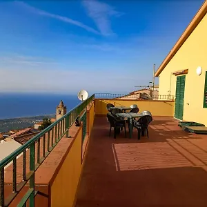 Casa D'alunzio Bed & Breakfast